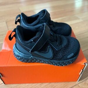 Nike Revolution 5 (TDV)